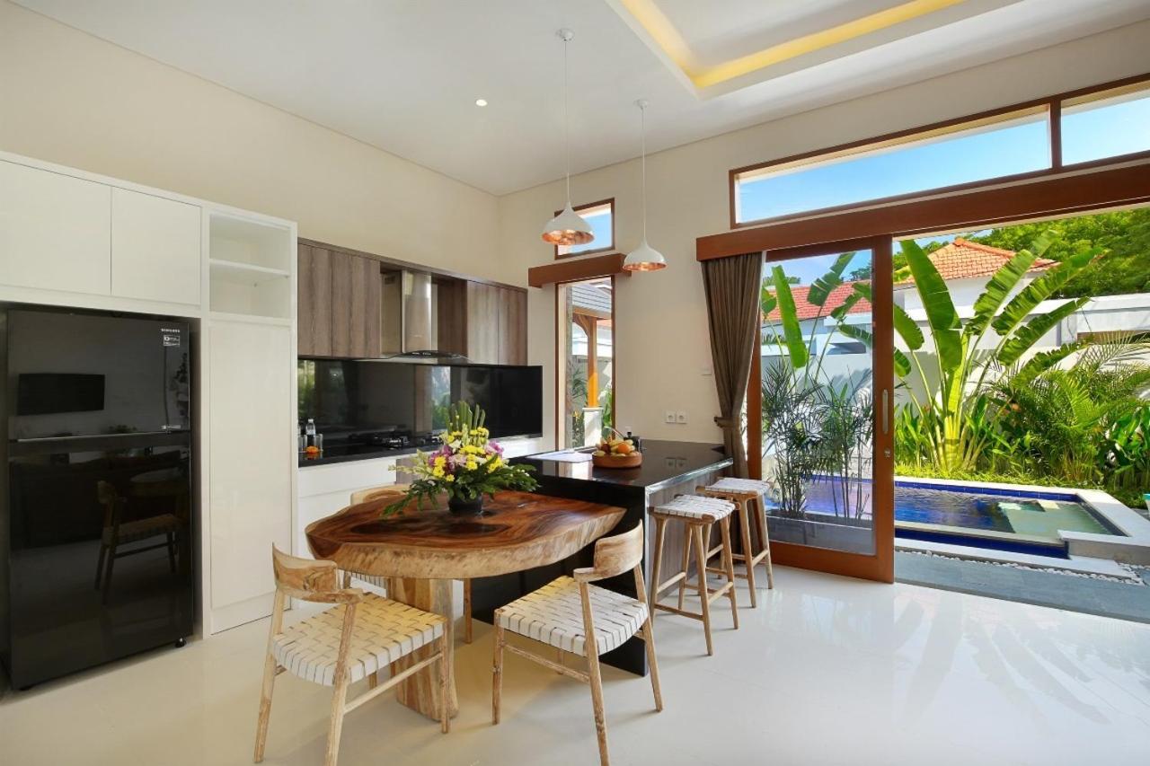 Holl Villa By Wildflower Group Legian Buitenkant foto